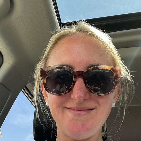 Meet your Posher, Florence - Picture 1 of 1